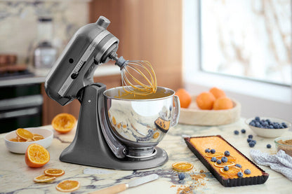 KitchenAid 4,8 L 5KSM175 Artisan Küchenmaschine Breadlover mit Messerschmidt Getreidemühlenvorsatz + Brotbackschüssel